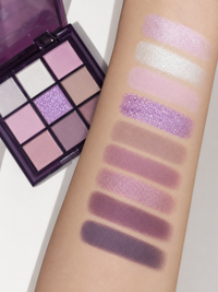 Prune fumée  – Palette d'ombres à paupière