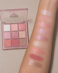 Pétale Cristallin – Palette d’ombres à paupières